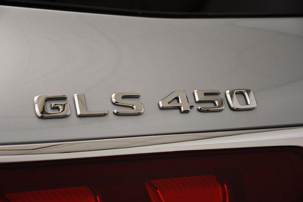 new 2025 Mercedes-Benz GLS 450 car, priced at $97,215