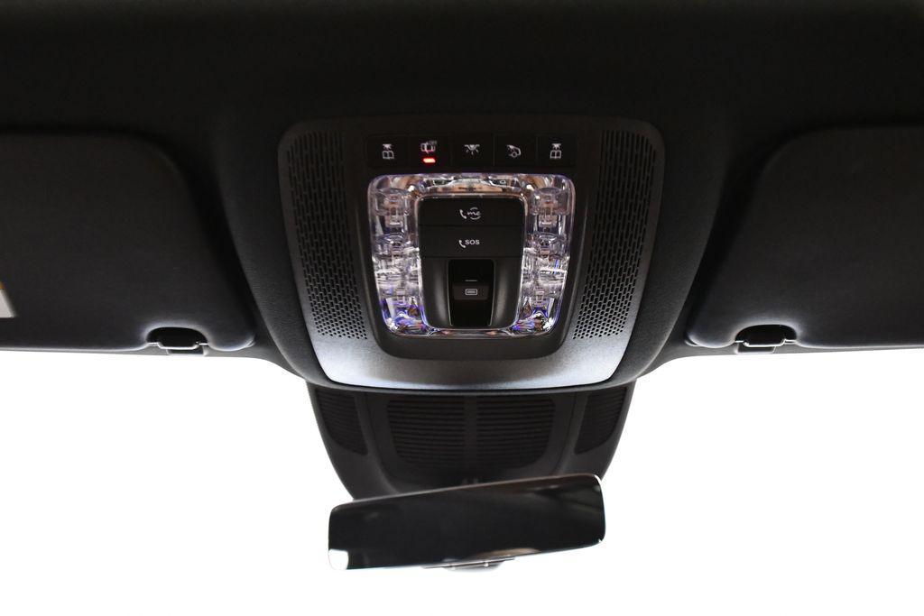 new 2025 Mercedes-Benz GLS 450 car, priced at $97,215