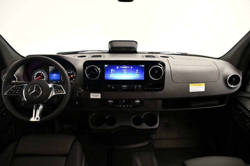 new 2025 Mercedes-Benz Sprinter 2500 car, priced at $80,924
