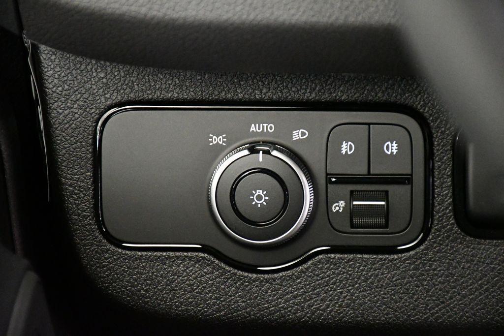 new 2025 Mercedes-Benz Sprinter 2500 car, priced at $80,924