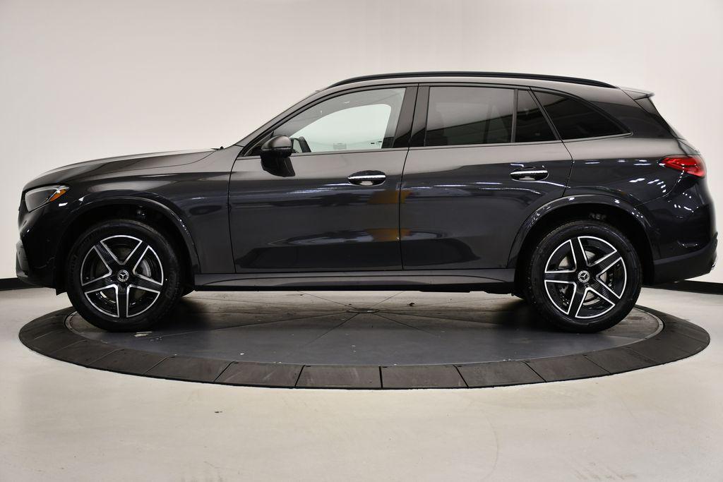 new 2025 Mercedes-Benz GLC 300 car, priced at $61,230