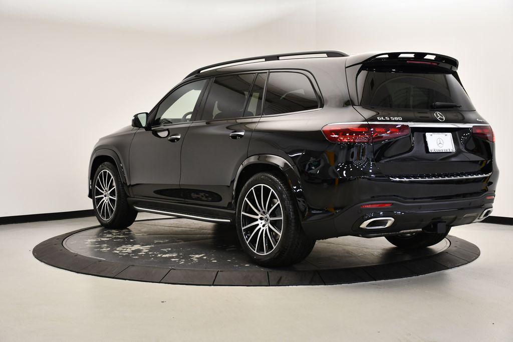 new 2025 Mercedes-Benz GLS 580 car, priced at $124,155