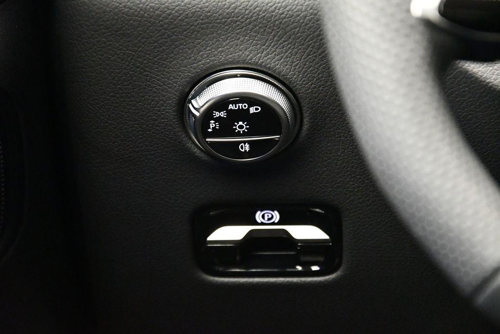 used 2025 Mercedes-Benz GLC 300 car, priced at $48,385