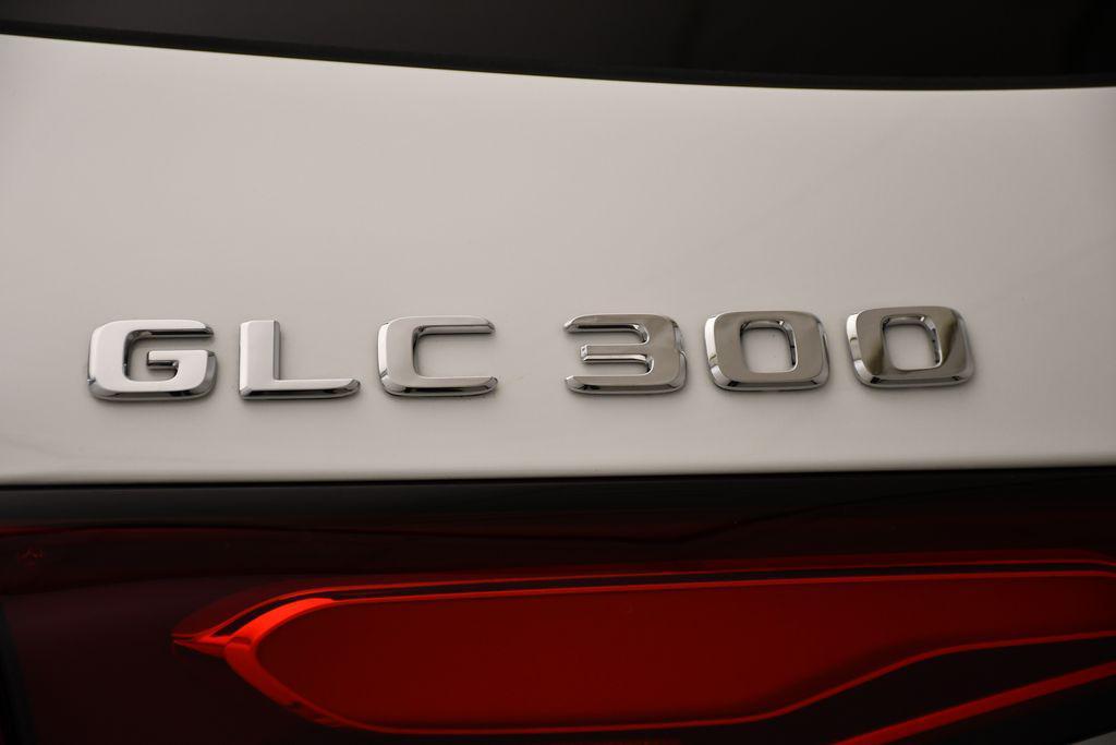 new 2025 Mercedes-Benz GLC 300 car, priced at $53,035
