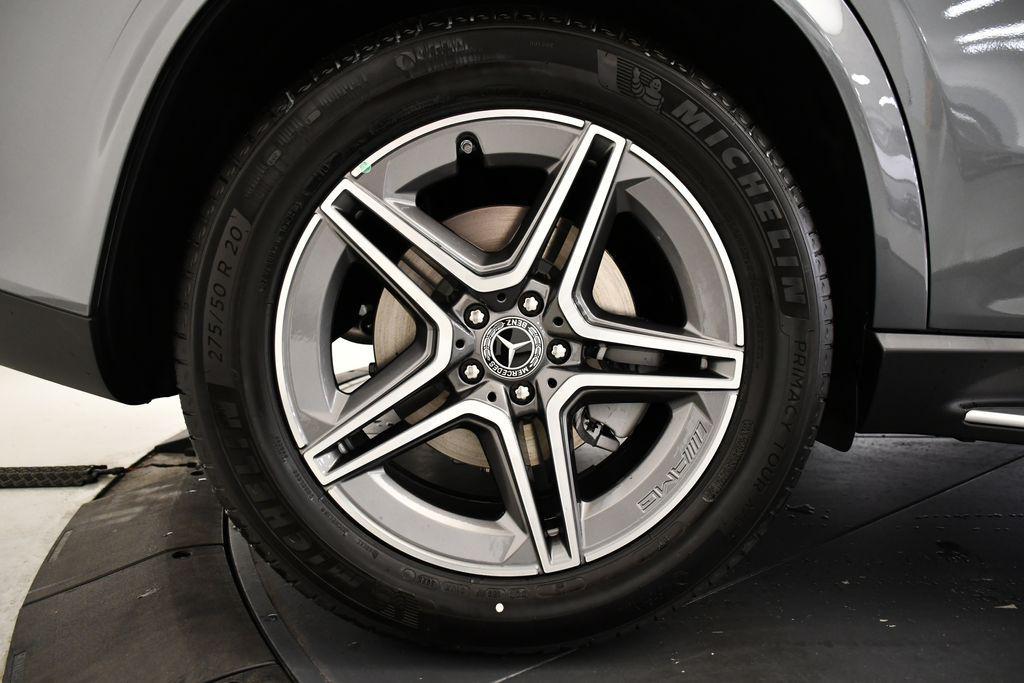 new 2026 Mercedes-Benz GLE 450 car, priced at $78,145