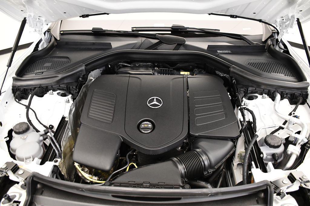 new 2025 Mercedes-Benz GLC 300 car, priced at $53,035