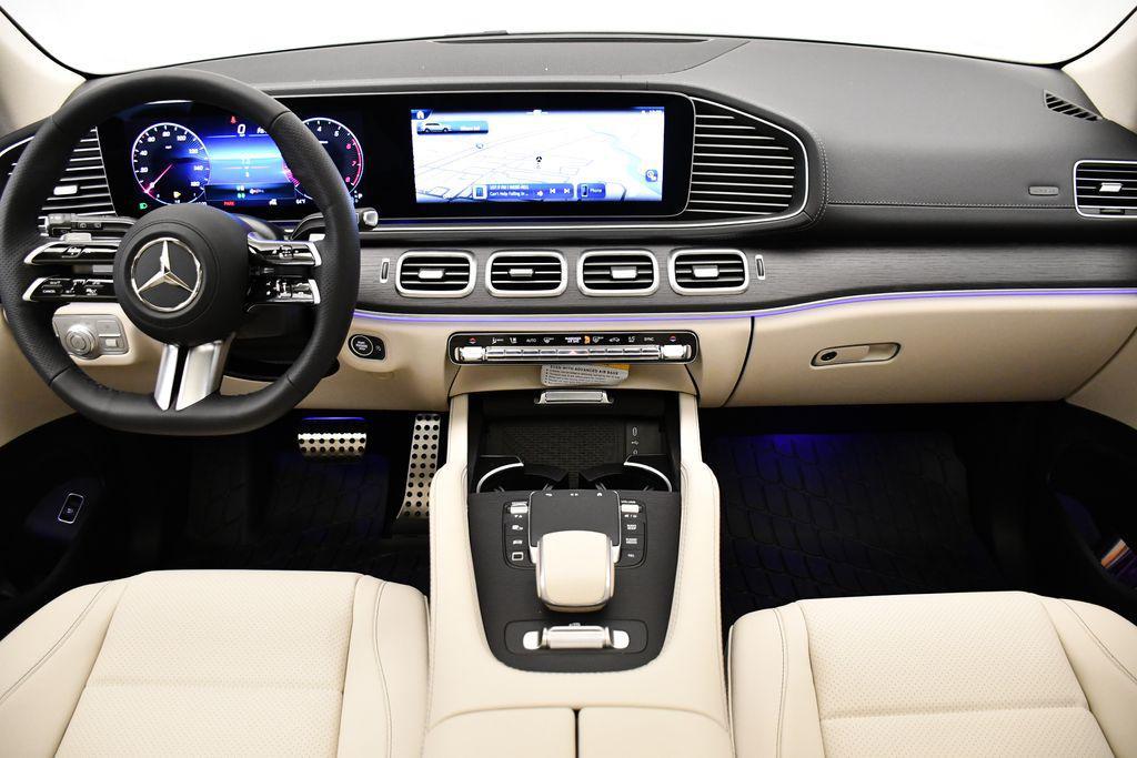 new 2025 Mercedes-Benz GLS 450 car, priced at $96,185