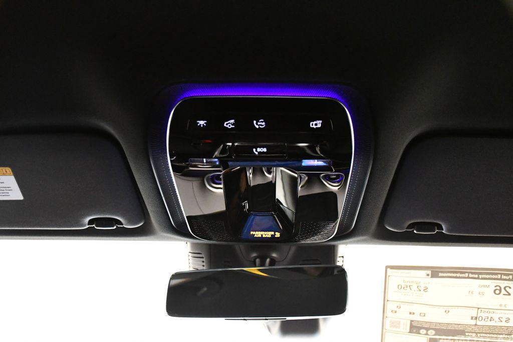 new 2025 Mercedes-Benz GLC 300 car, priced at $60,320