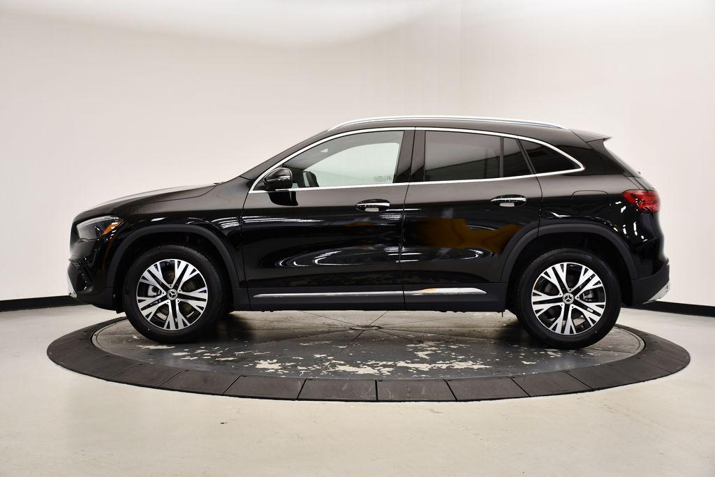 new 2025 Mercedes-Benz GLA 250 car, priced at $48,495