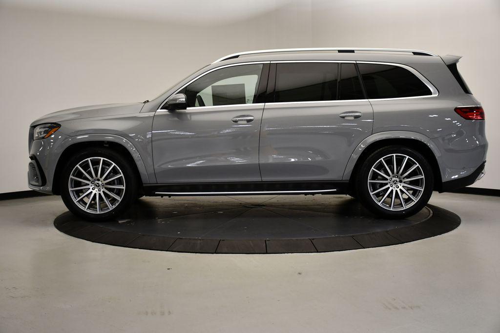 new 2026 Mercedes-Benz GLS 580 car, priced at $126,150