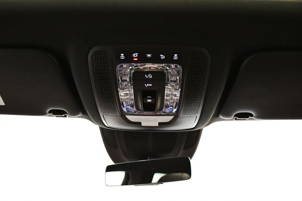 new 2026 Mercedes-Benz GLS 580 car, priced at $126,150