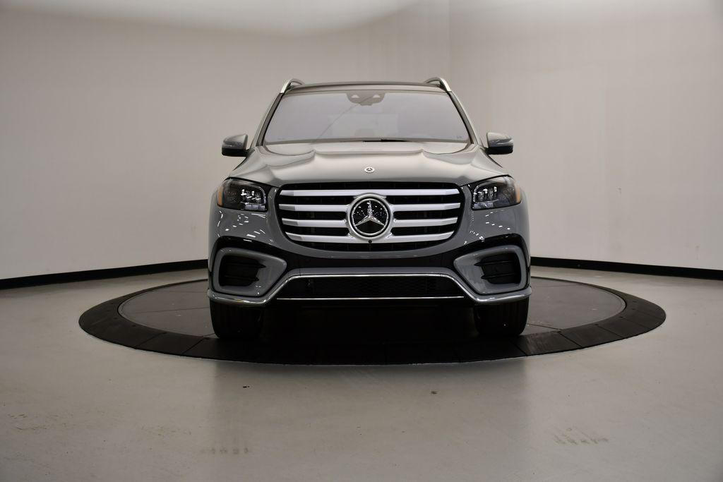 new 2026 Mercedes-Benz GLS 580 car, priced at $126,150