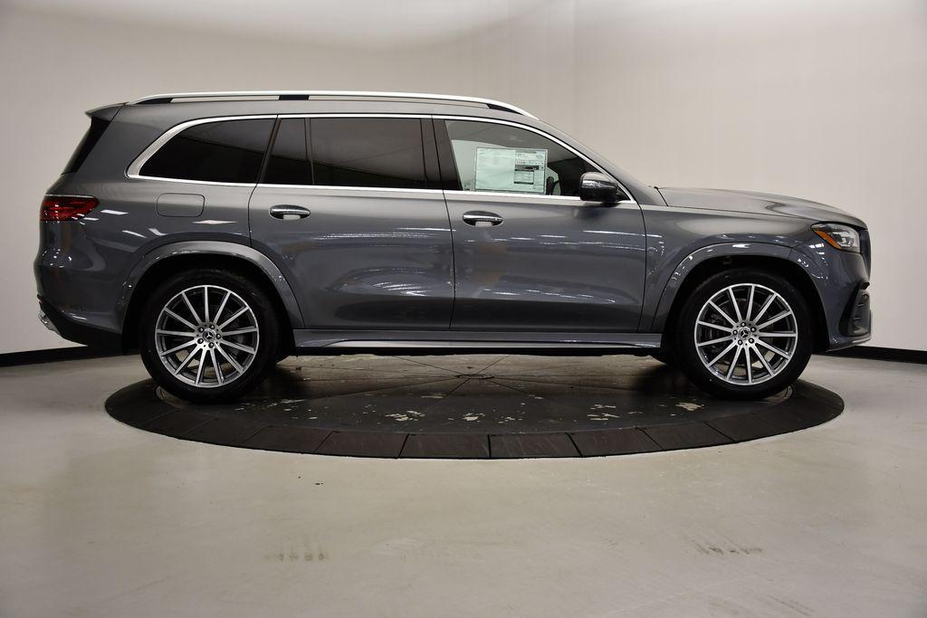 new 2025 Mercedes-Benz GLS 450 car, priced at $96,495
