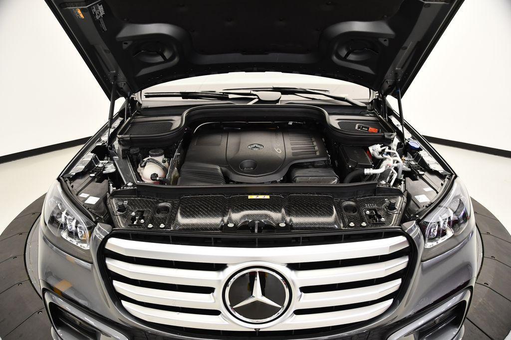 new 2025 Mercedes-Benz GLS 450 car, priced at $96,495