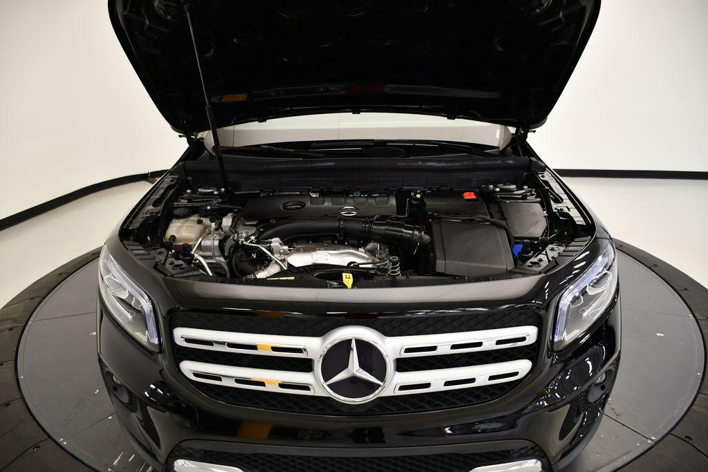 used 2022 Mercedes-Benz GLB 250 car, priced at $31,093