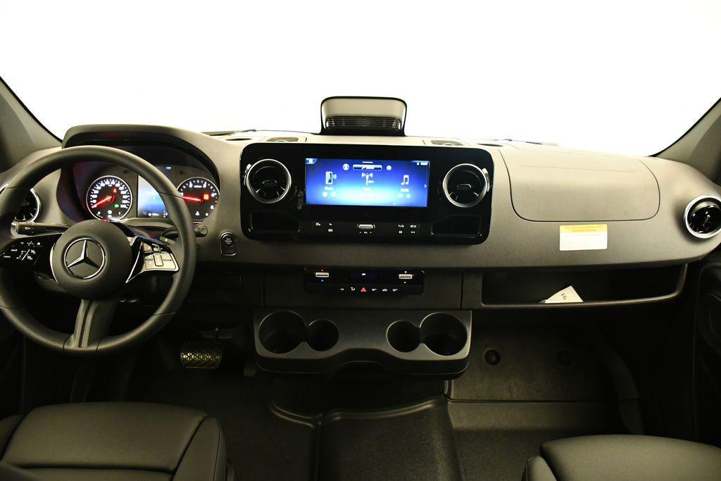 new 2025 Mercedes-Benz Sprinter 2500 car, priced at $77,294