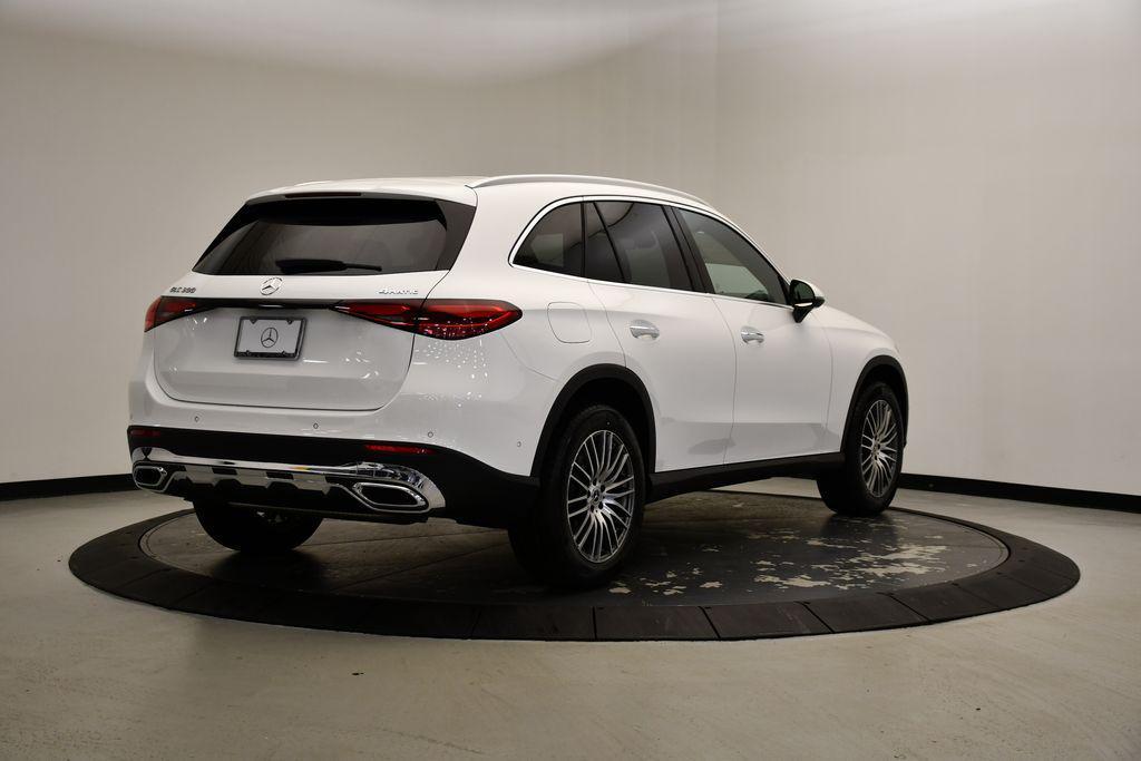 new 2025 Mercedes-Benz GLC 300 car, priced at $53,035