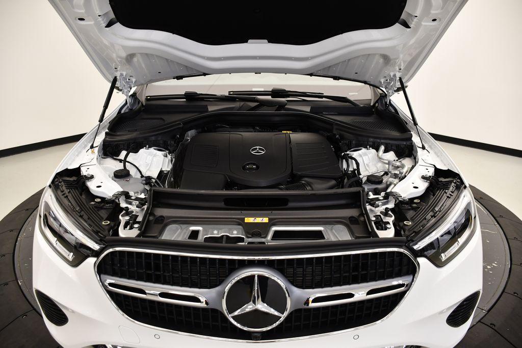 new 2025 Mercedes-Benz GLC 300 car, priced at $53,035