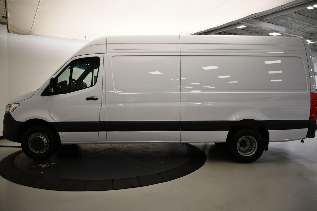 new 2025 Mercedes-Benz Sprinter 3500 car, priced at $72,102
