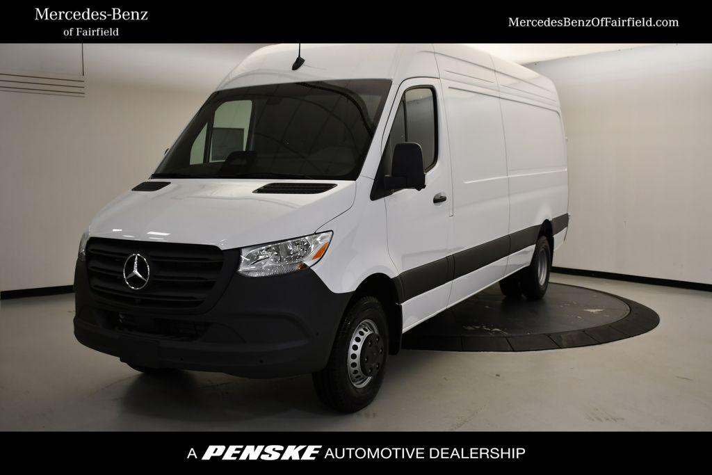 new 2025 Mercedes-Benz Sprinter 3500 car, priced at $72,102