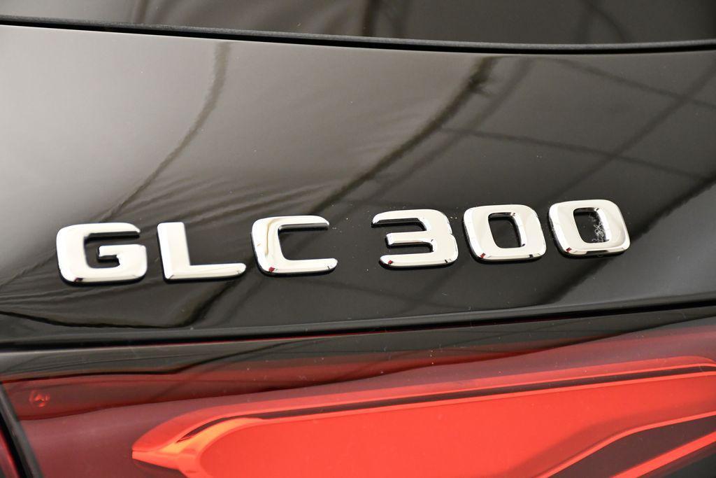 new 2025 Mercedes-Benz GLC 300 car, priced at $53,415