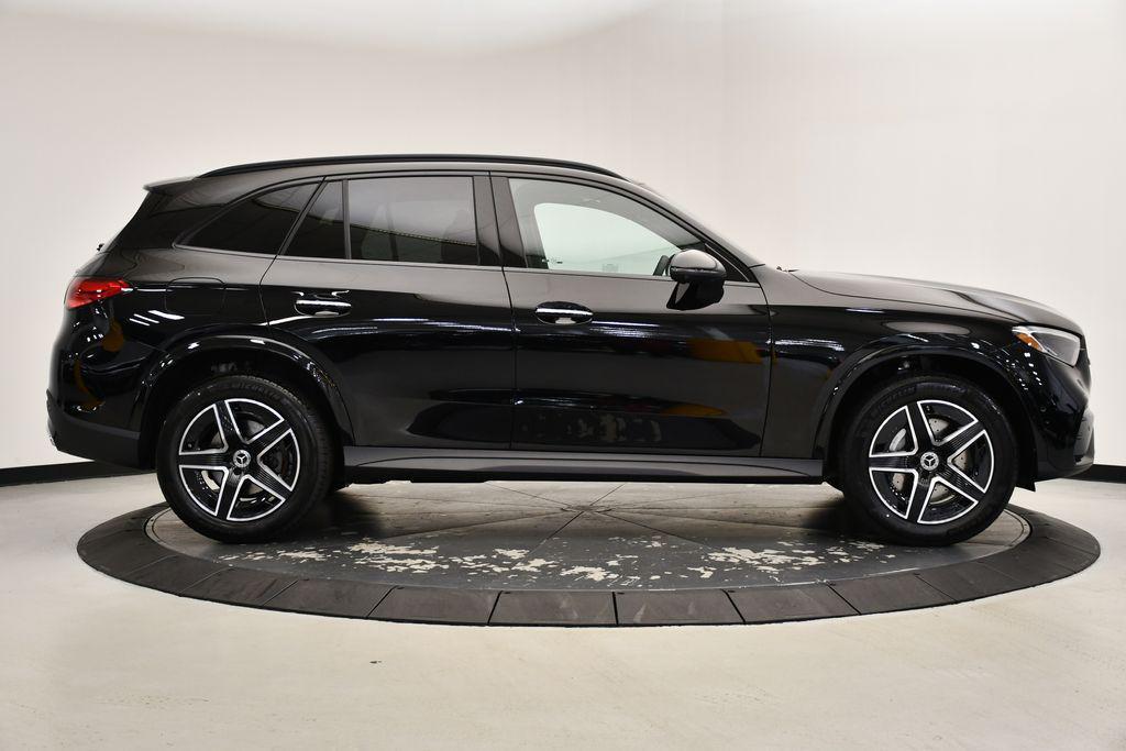new 2025 Mercedes-Benz GLC 300 car, priced at $60,910