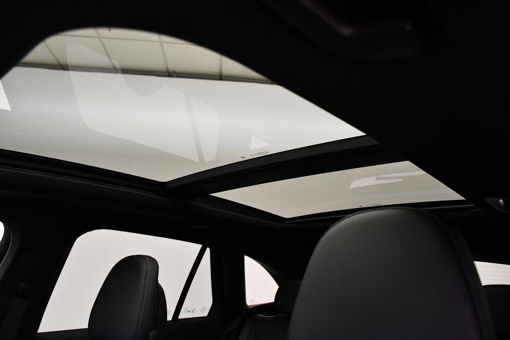 new 2025 Mercedes-Benz GLC 300 car, priced at $60,910