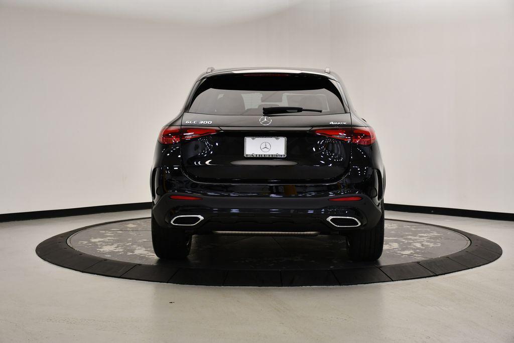 new 2025 Mercedes-Benz GLC 300 car, priced at $60,910