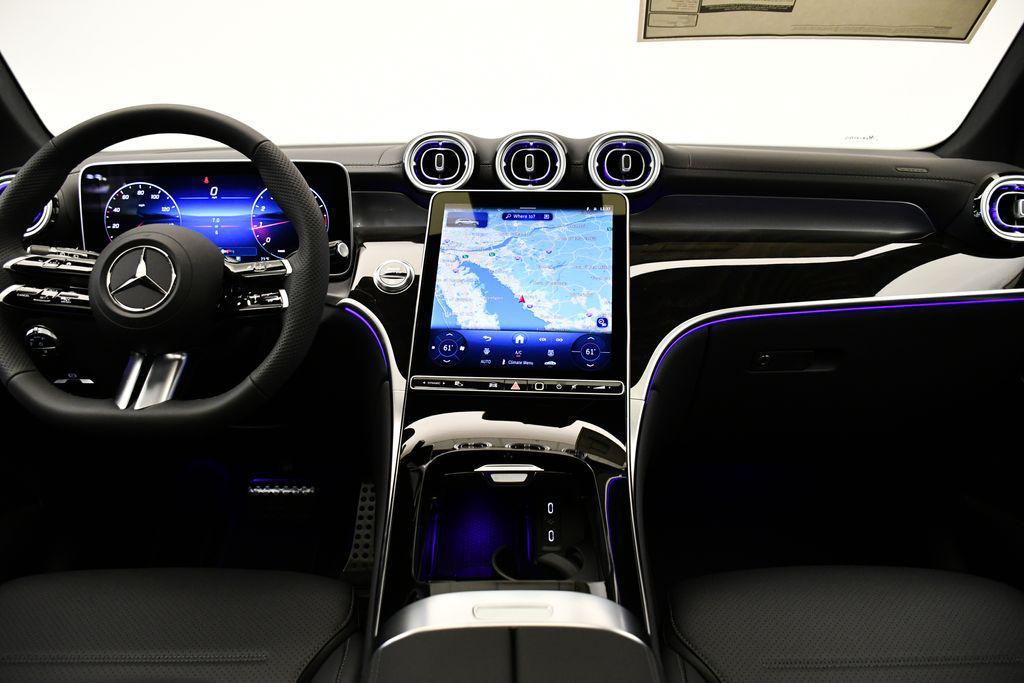 new 2025 Mercedes-Benz GLC 300 car, priced at $60,910