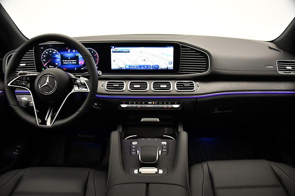 new 2025 Mercedes-Benz GLS 450 car, priced at $91,750