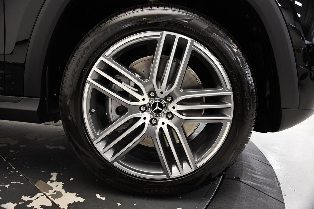 new 2025 Mercedes-Benz GLS 450 car, priced at $91,750
