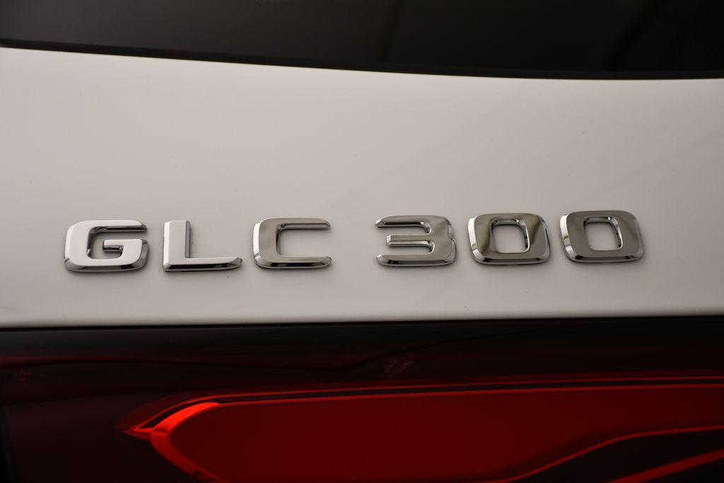 new 2025 Mercedes-Benz GLC 300 car, priced at $53,035