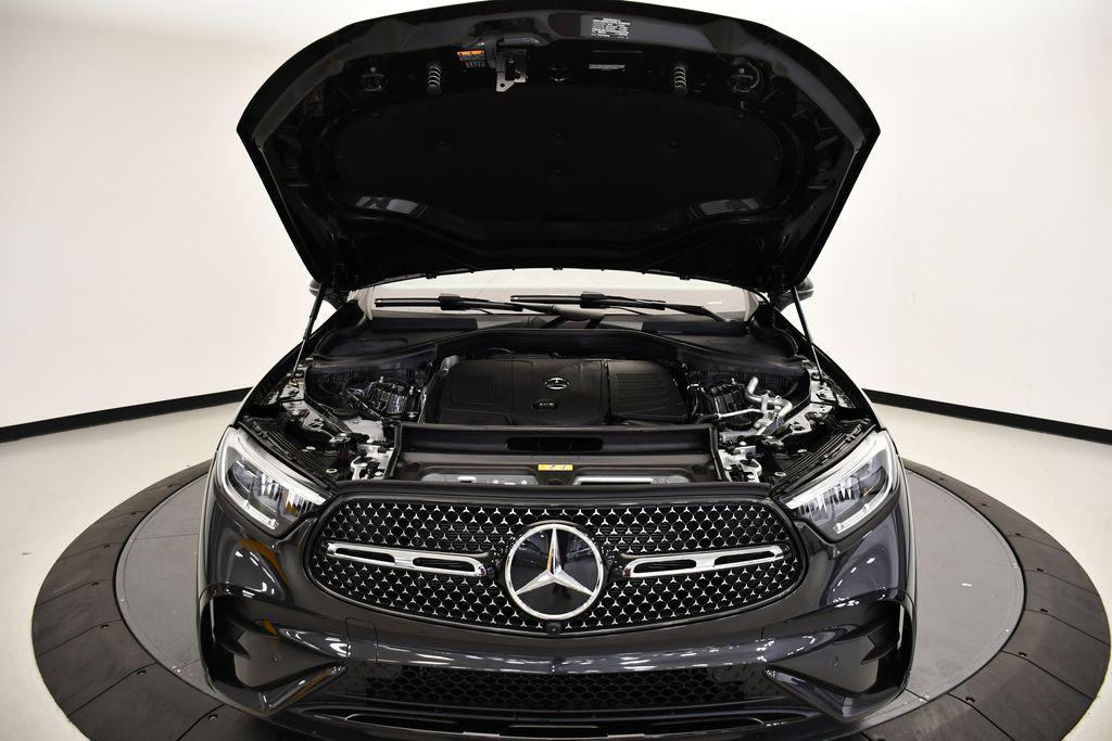 new 2026 Mercedes-Benz GLC 300 car, priced at $61,335
