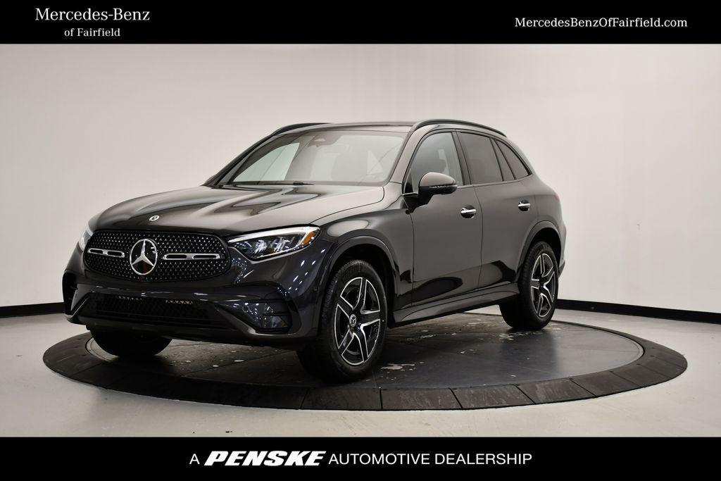 new 2026 Mercedes-Benz GLC 300 car, priced at $61,335