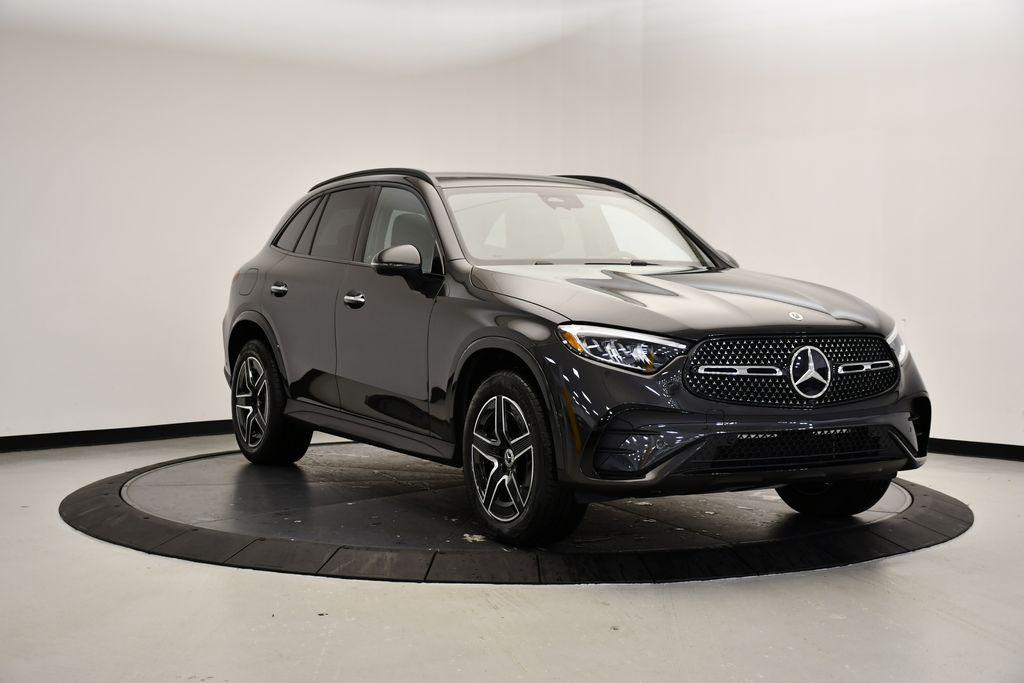new 2026 Mercedes-Benz GLC 300 car, priced at $61,335