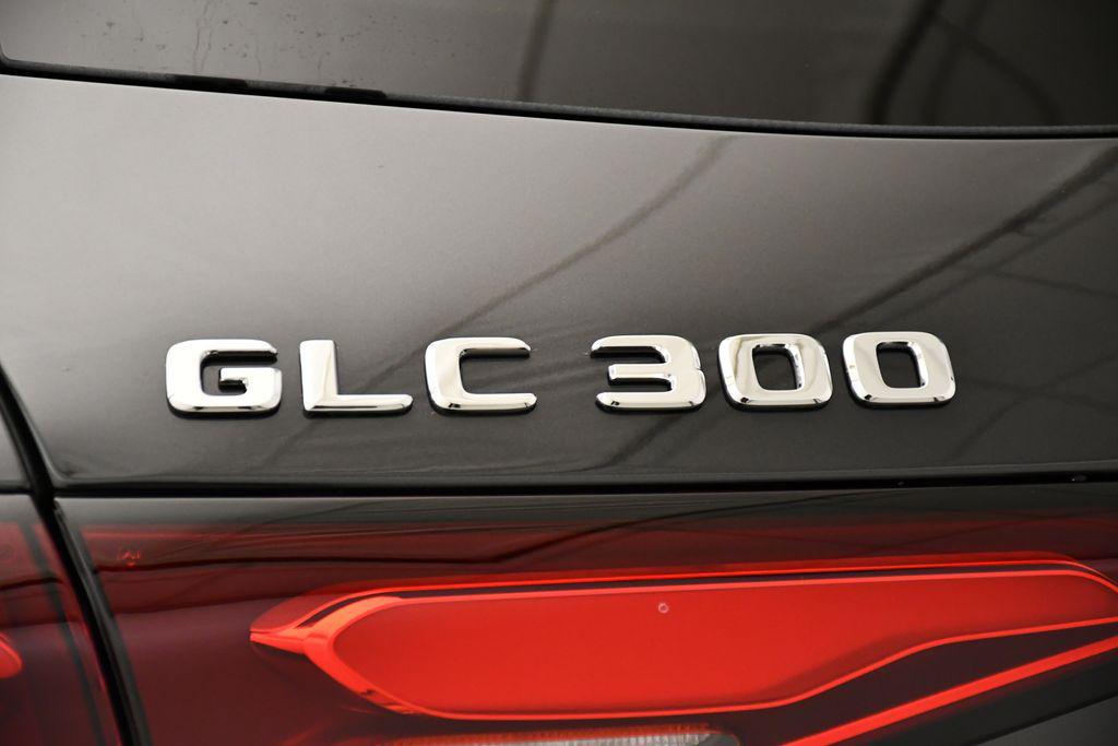 new 2026 Mercedes-Benz GLC 300 car, priced at $61,335