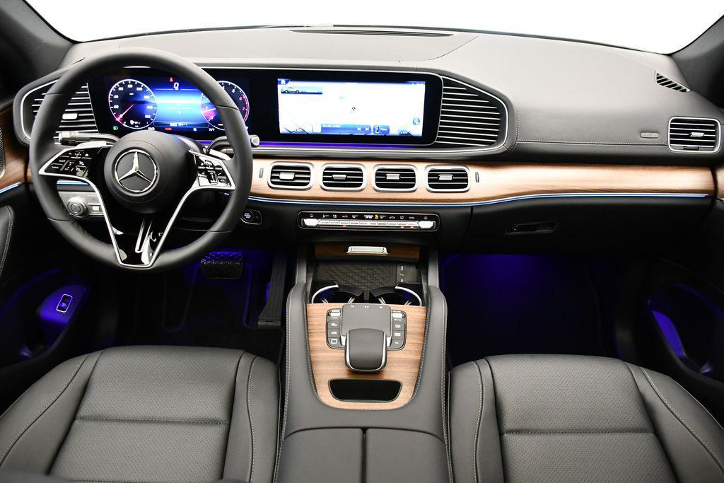new 2026 Mercedes-Benz GLE 450 car, priced at $81,010