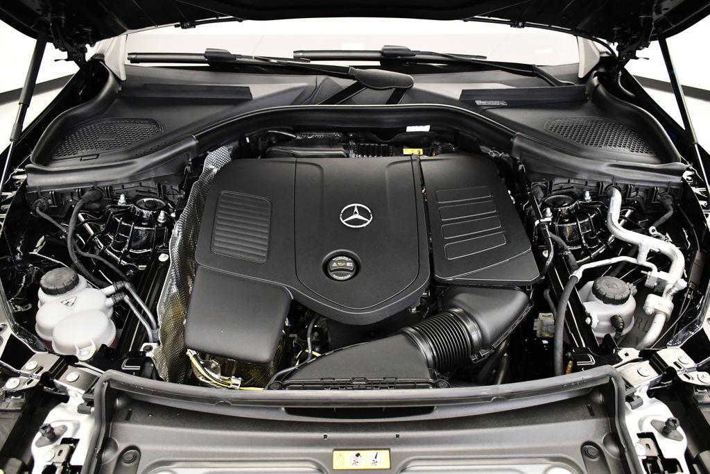 new 2026 Mercedes-Benz GLC 300 car, priced at $61,285