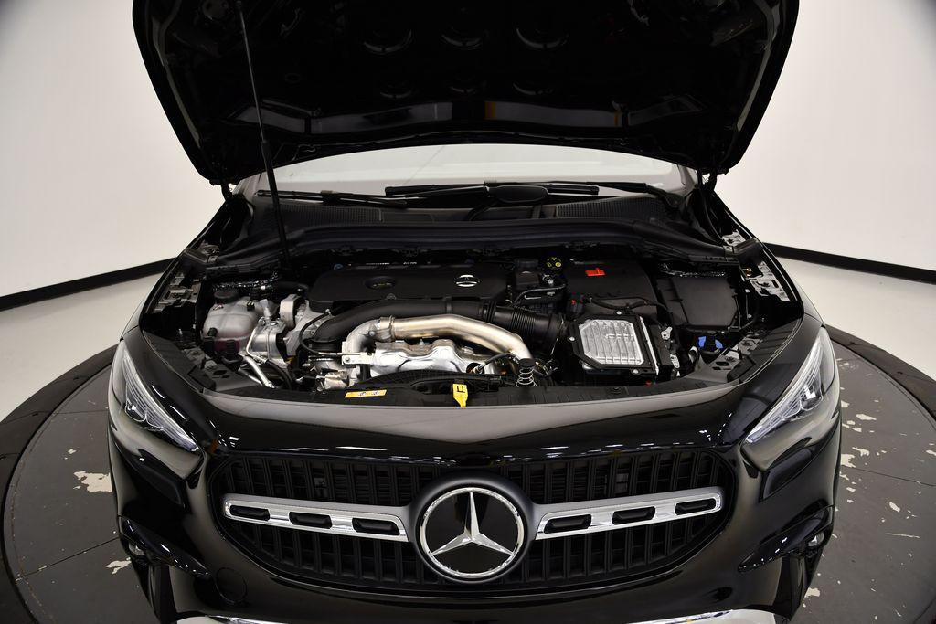 used 2025 Mercedes-Benz GLA 250 car, priced at $39,993