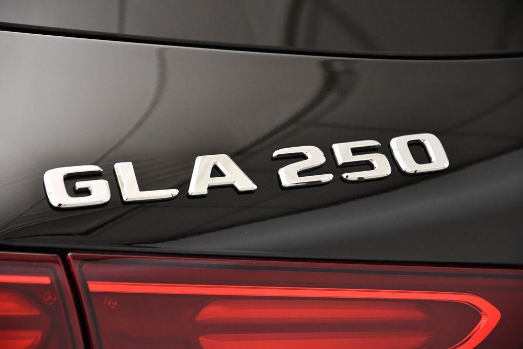 used 2025 Mercedes-Benz GLA 250 car, priced at $39,993