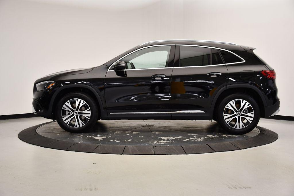 used 2025 Mercedes-Benz GLA 250 car, priced at $39,993