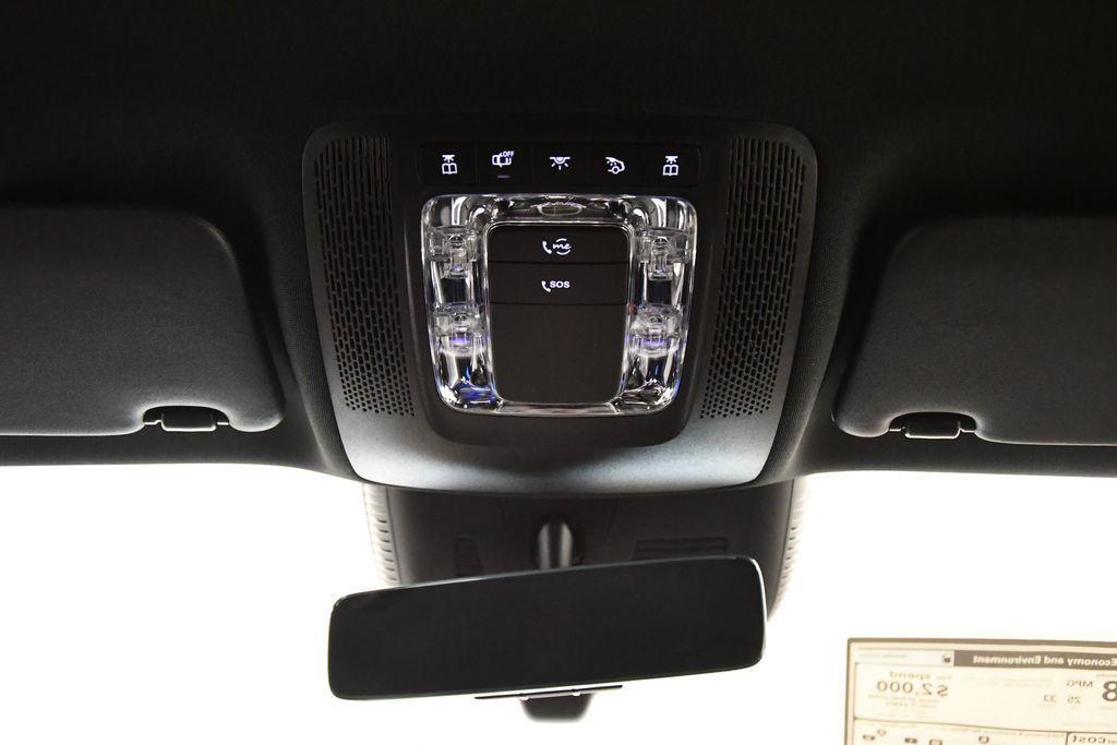 used 2025 Mercedes-Benz GLA 250 car, priced at $39,993