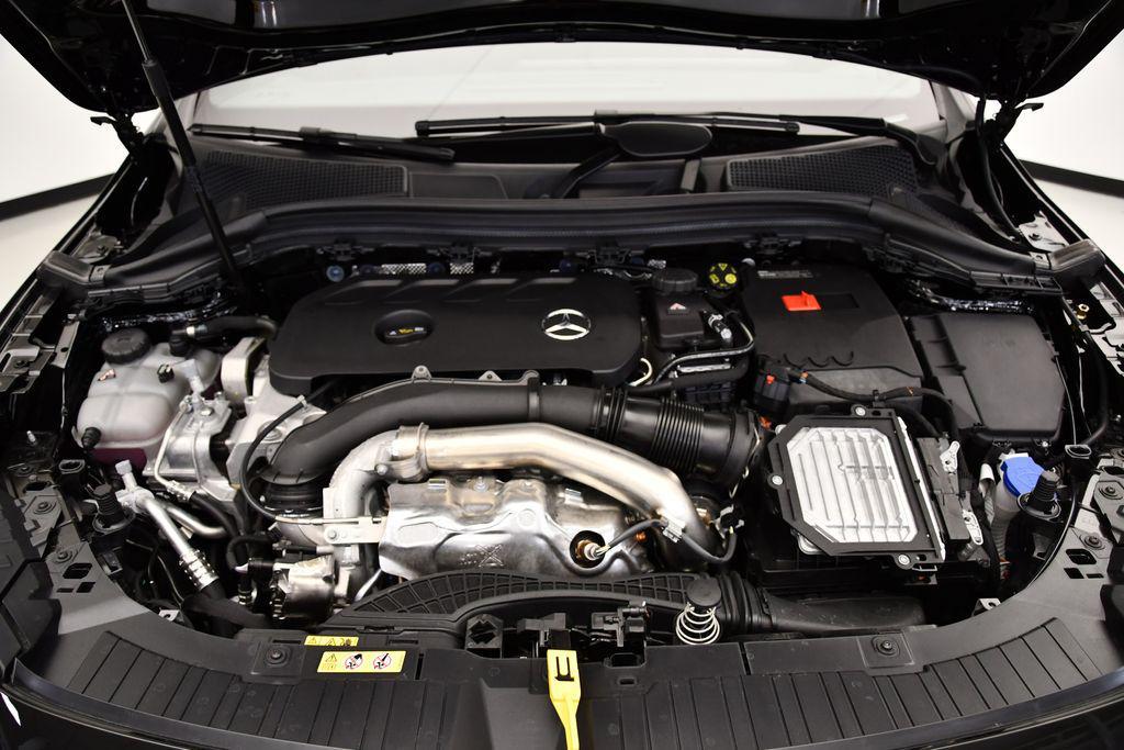 used 2025 Mercedes-Benz GLA 250 car, priced at $39,993