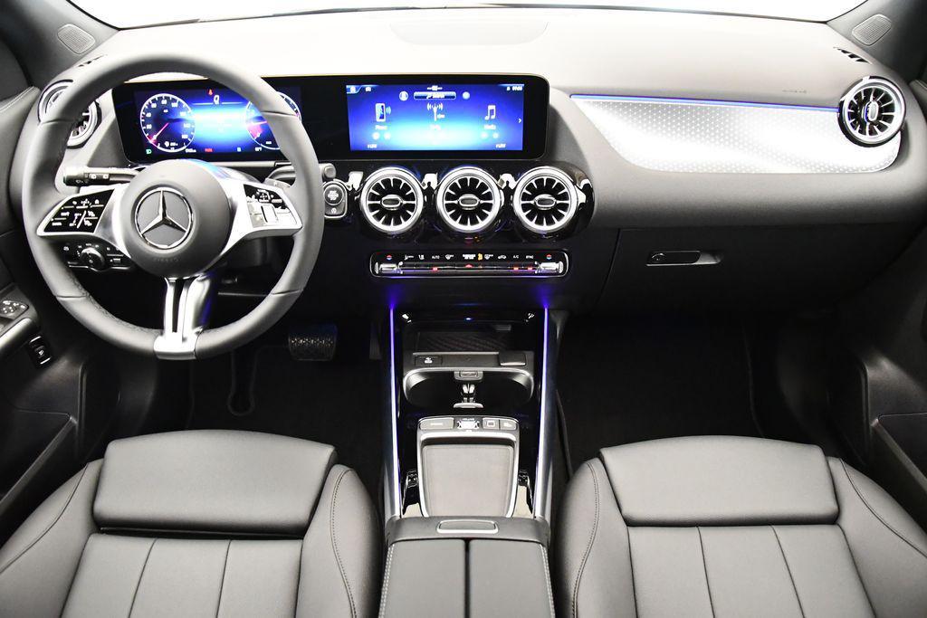 used 2025 Mercedes-Benz GLA 250 car, priced at $39,993