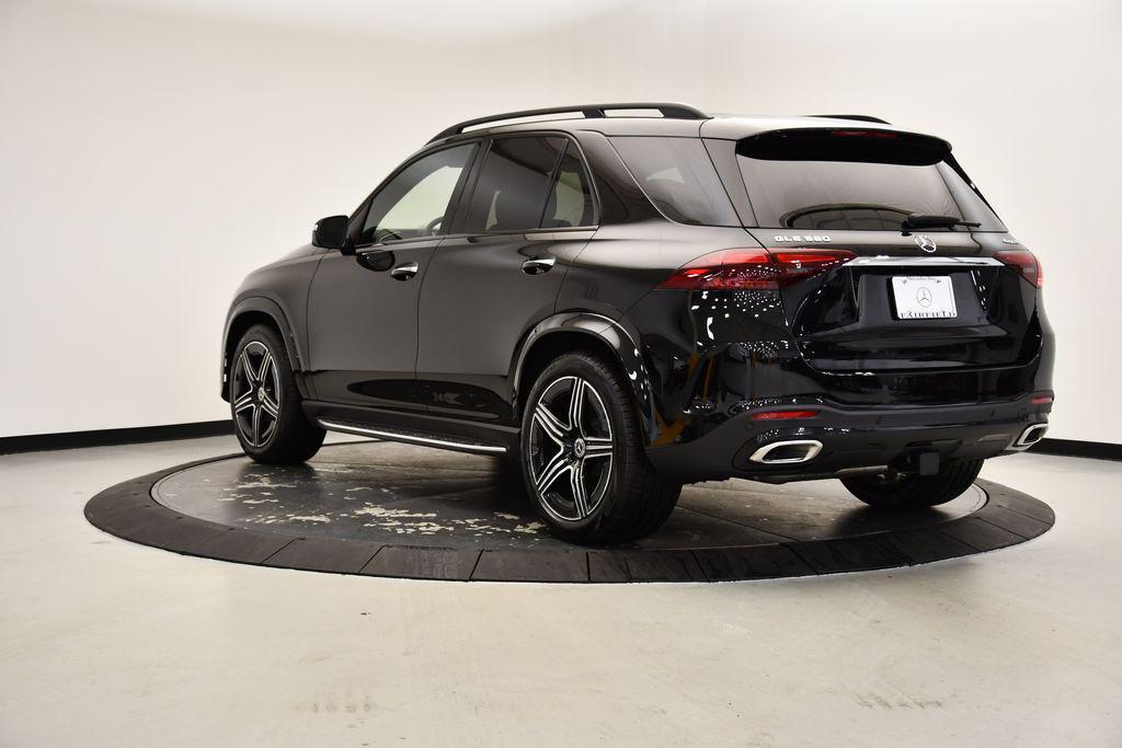 new 2025 Mercedes-Benz GLE 580 car, priced at $103,535