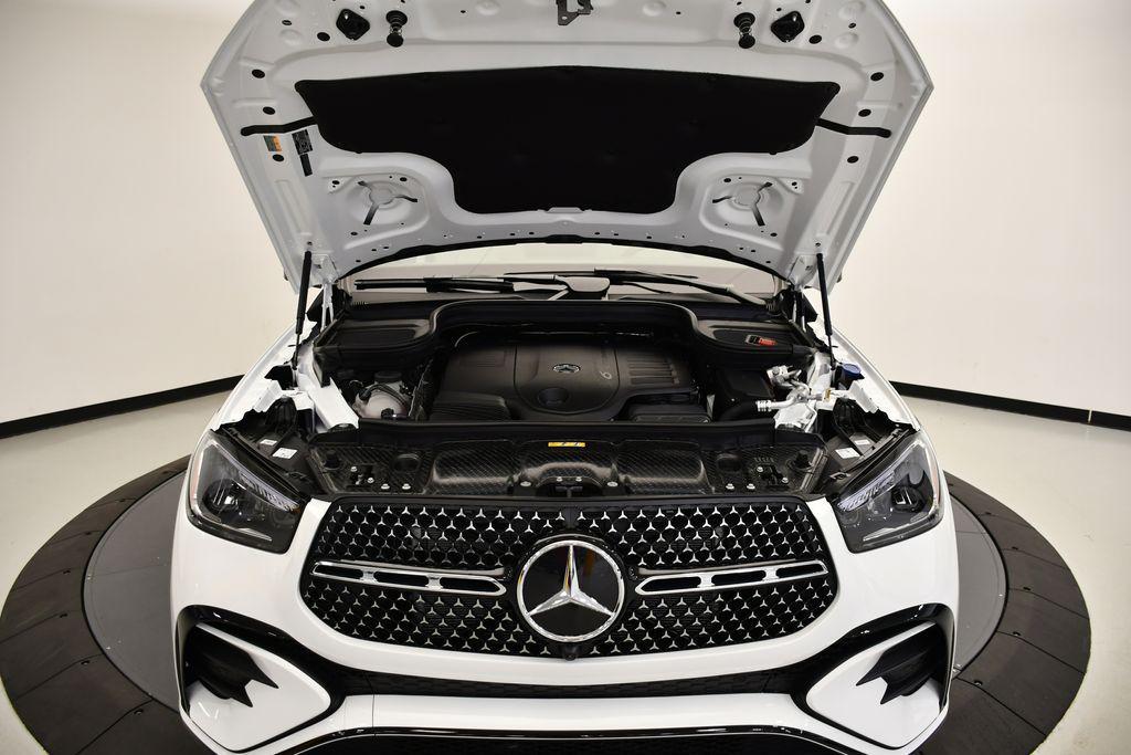 new 2026 Mercedes-Benz GLE 450 car, priced at $80,680