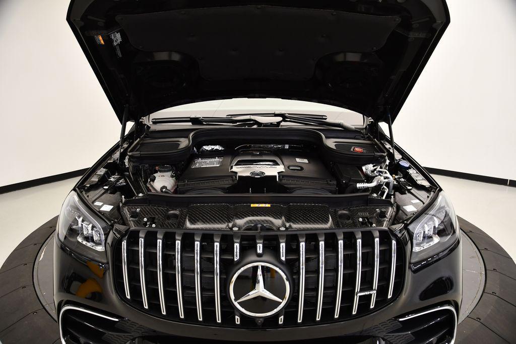 new 2025 Mercedes-Benz AMG GLS 63 car, priced at $152,535