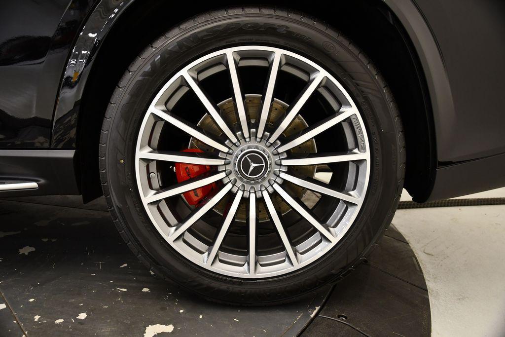 new 2025 Mercedes-Benz AMG GLS 63 car, priced at $152,535