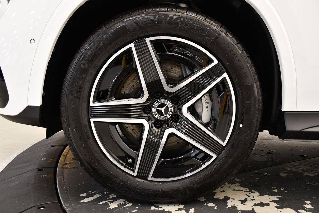 used 2025 Mercedes-Benz GLC 300 car, priced at $58,335