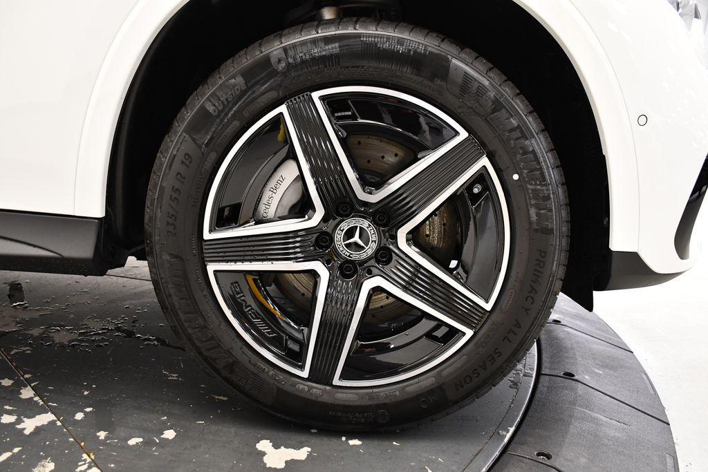 used 2025 Mercedes-Benz GLC 300 car, priced at $58,335